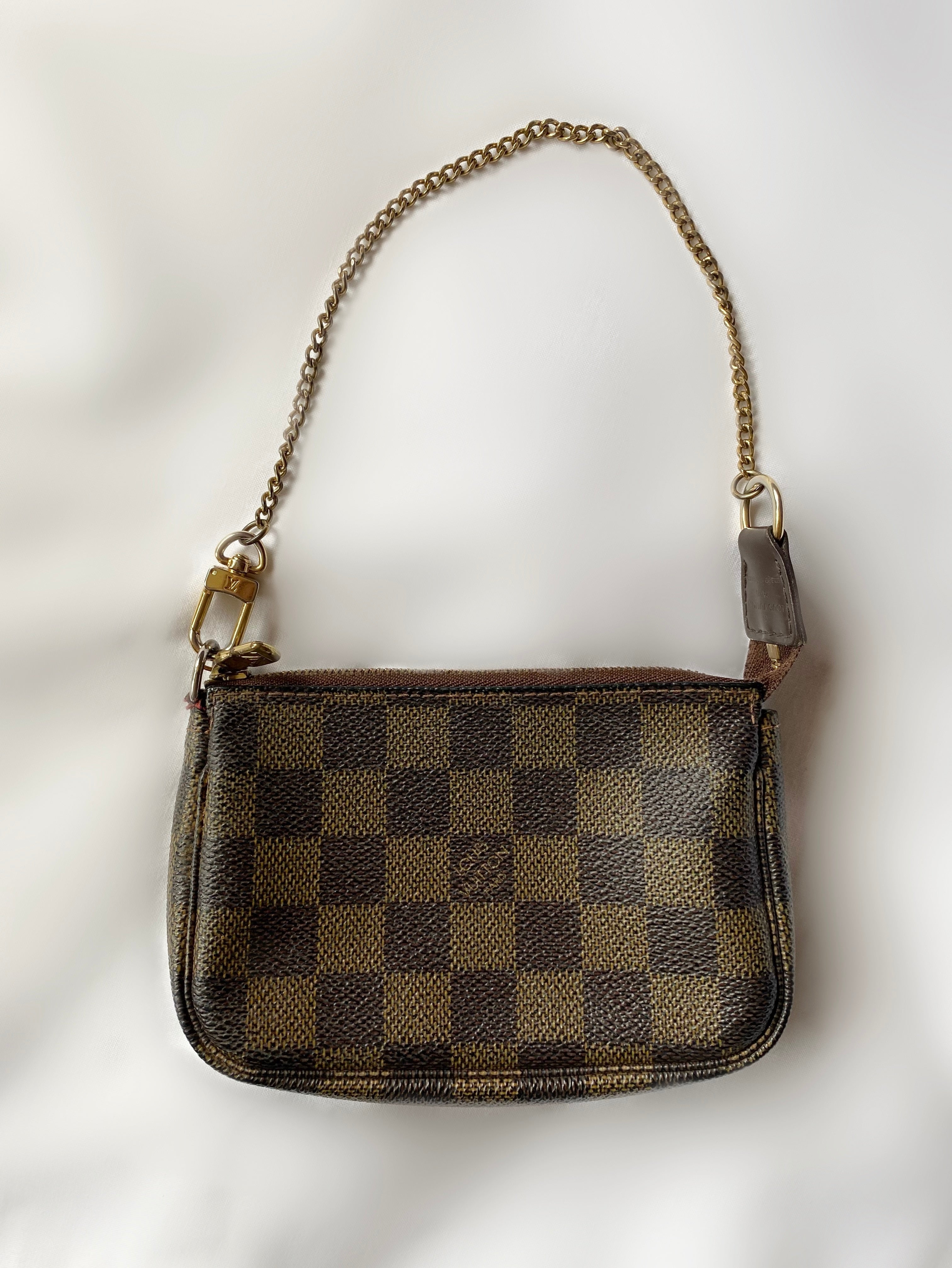Louis Vuitton Mini Pochette Damier